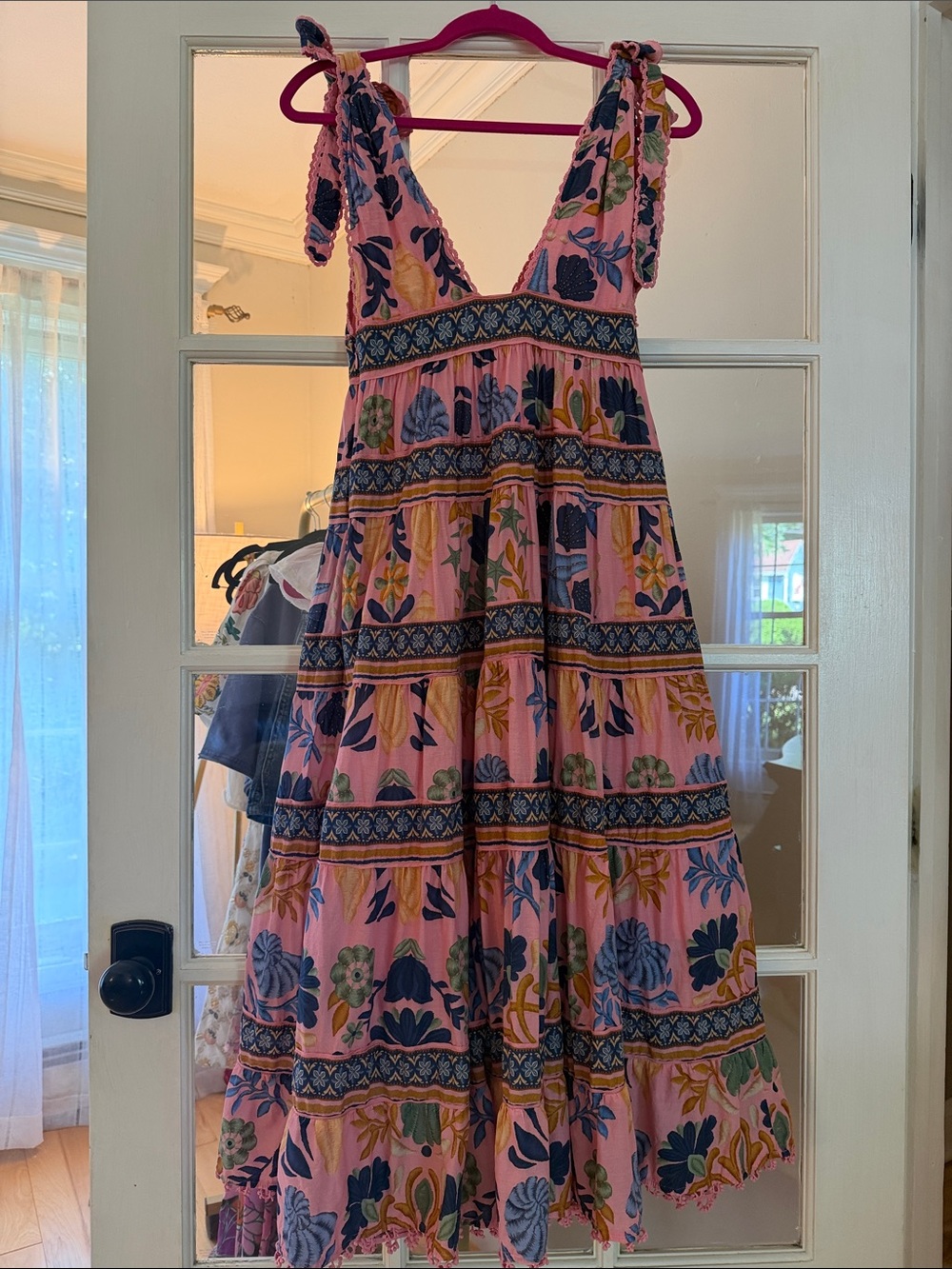 FARM Rio Seashell Tapestry Midi Dress
Size: S - Picture 2 of 6